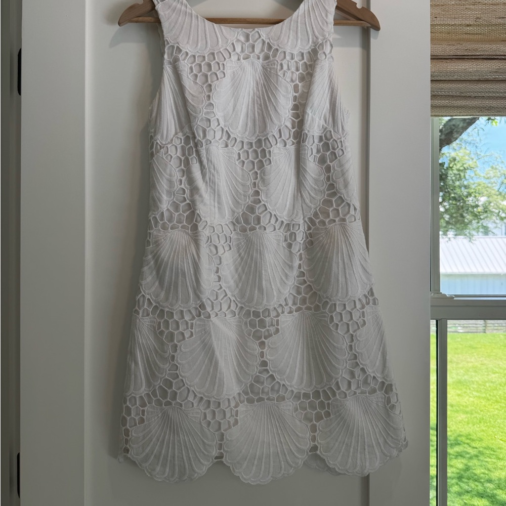 Like new Lilly Pulitzer seashell minidress